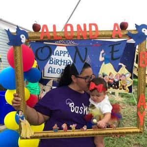 Meet your Posher, Isabel